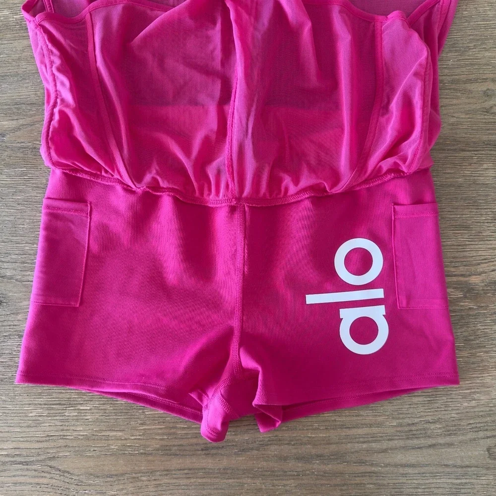 Alo Yoga Ambience Micro Mesh-Overlay Gym Workout Shorts-Lined-Neon Pink-Size XS